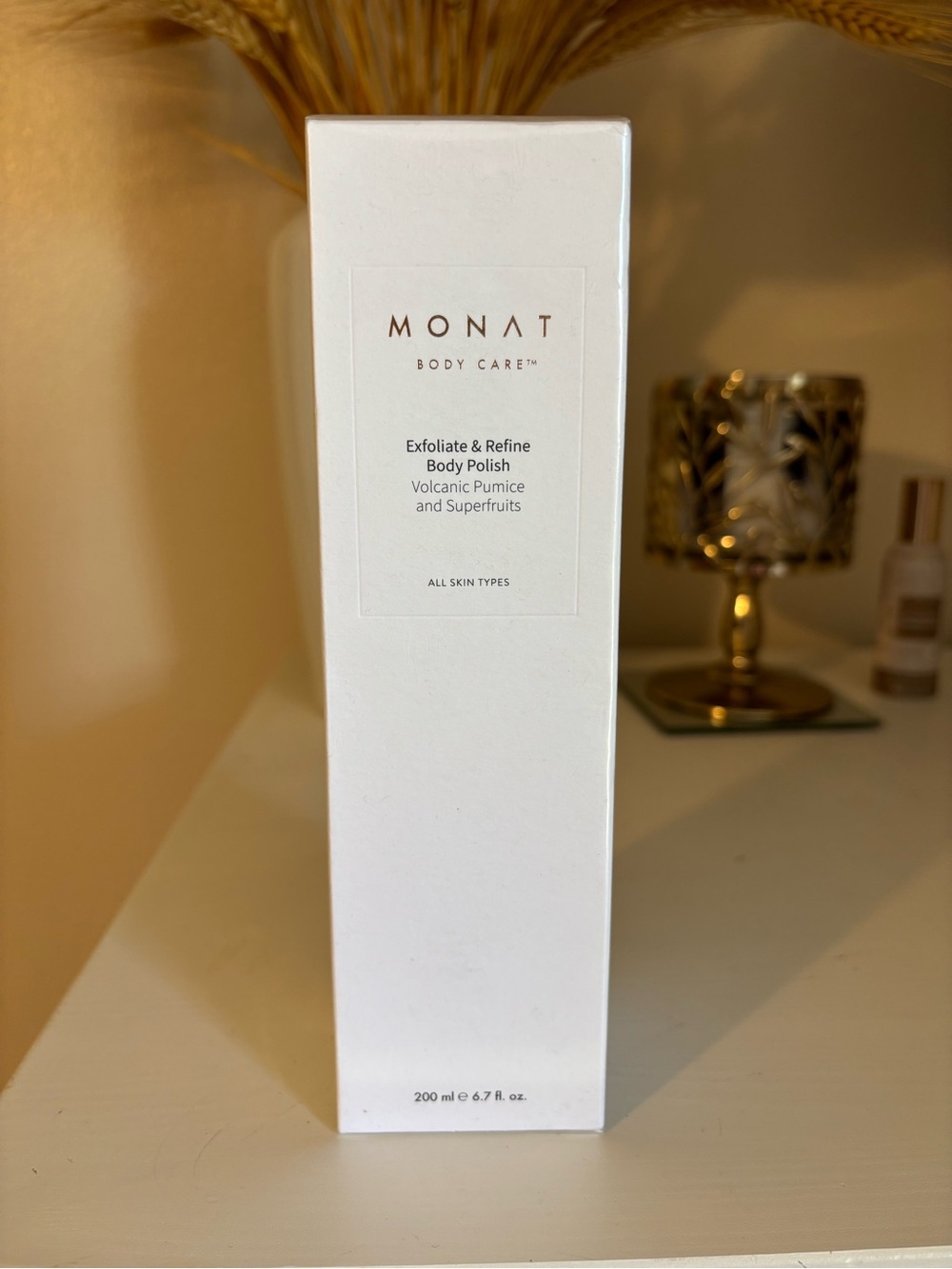 MONAT Exfoliate & Refine Body Polish — White